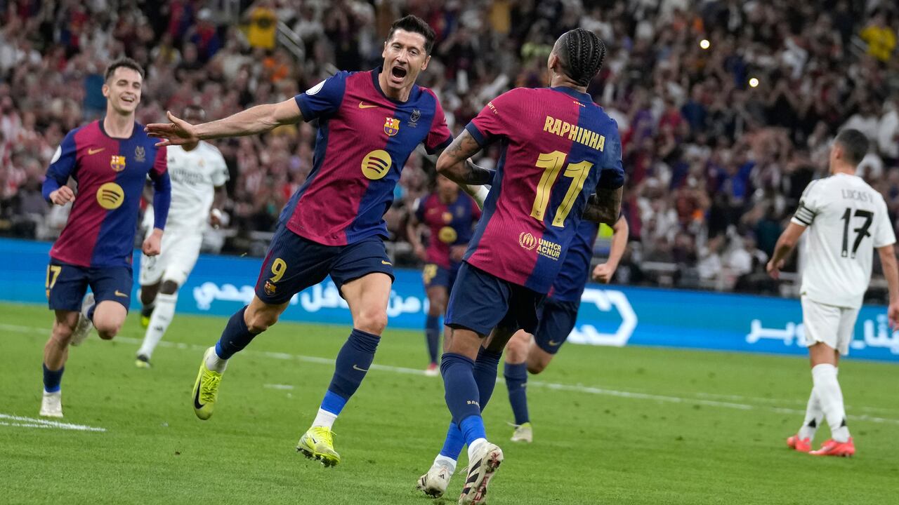 Imagen de la final entre Real Madrid, y Barcelona, este domingo 12 de enero de 2025, por la Supercopa de España.