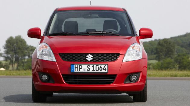La japonesa Suzuki viene ganando terreno gracias a la recordación de calidad y durabilidad de sus modelos, como este sedán Swift.