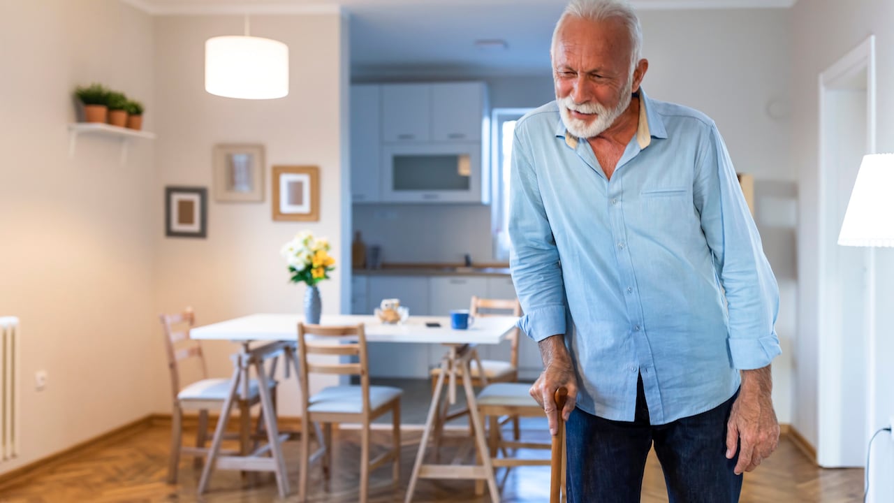 En Colombia, entre los años 2016 y 2020 fueron atendidas 148.224 personas con Parkinson, de las cuales los hombres representaron el 55,8 % y las mujeres el 44,2 %. / Foto: Istock