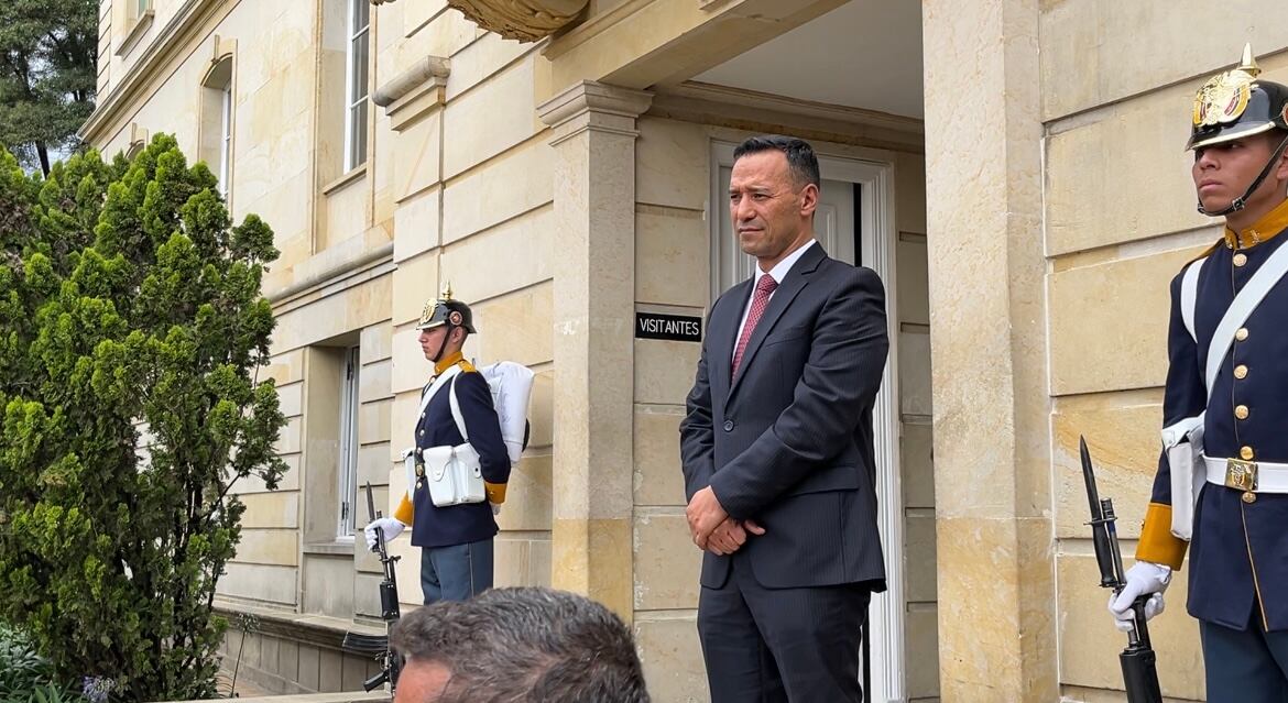 Pedro Sánchez ministro de Defensa designado