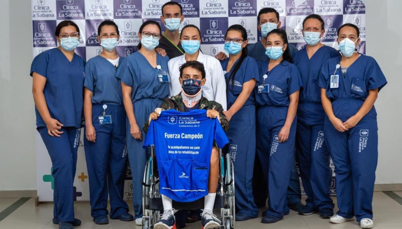 Egan Bernal fue dado de alta por la Clínica de la Universidad de la Sabana