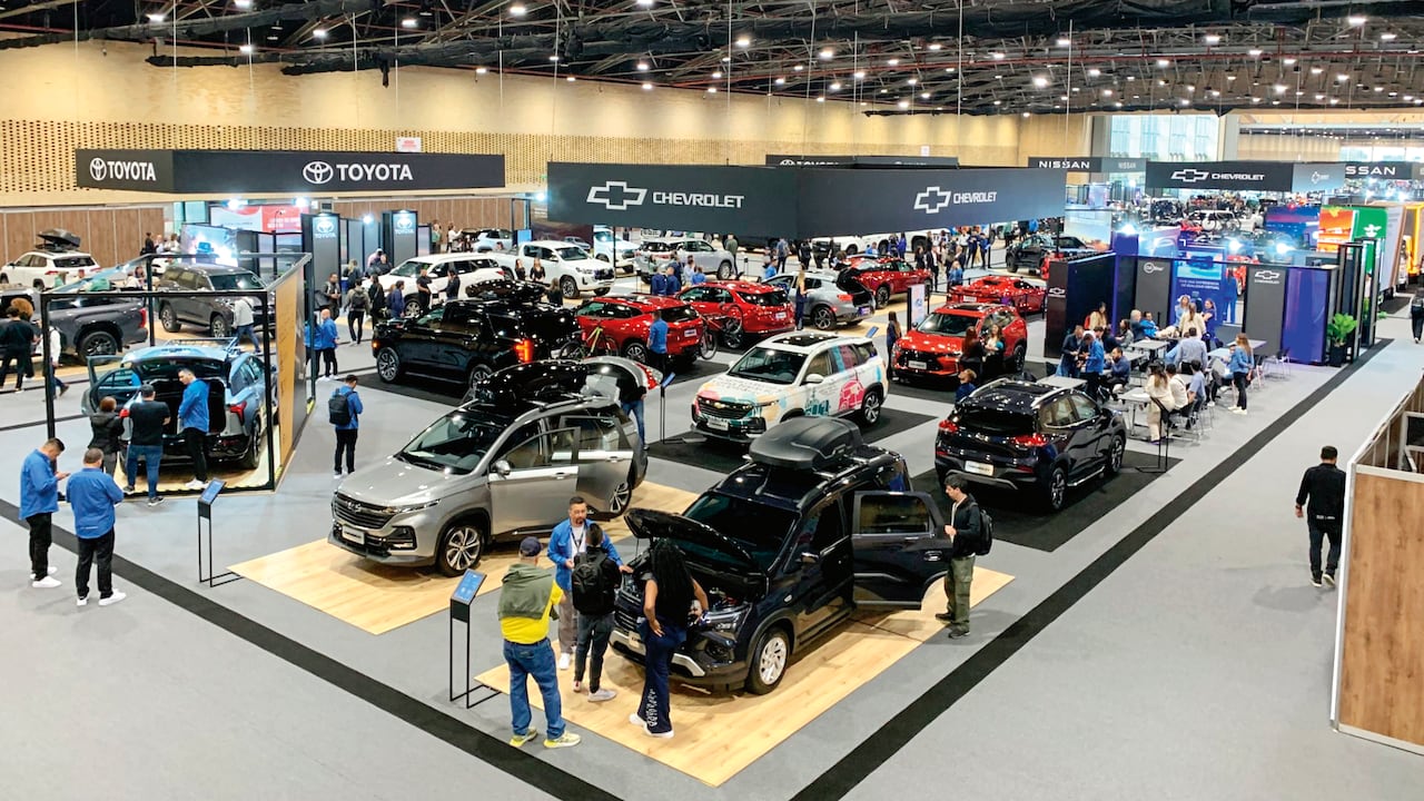 Con ventas que rozan las 250.000 unidades, el sector acelera hacia una movilidad más limpia y competitiva.