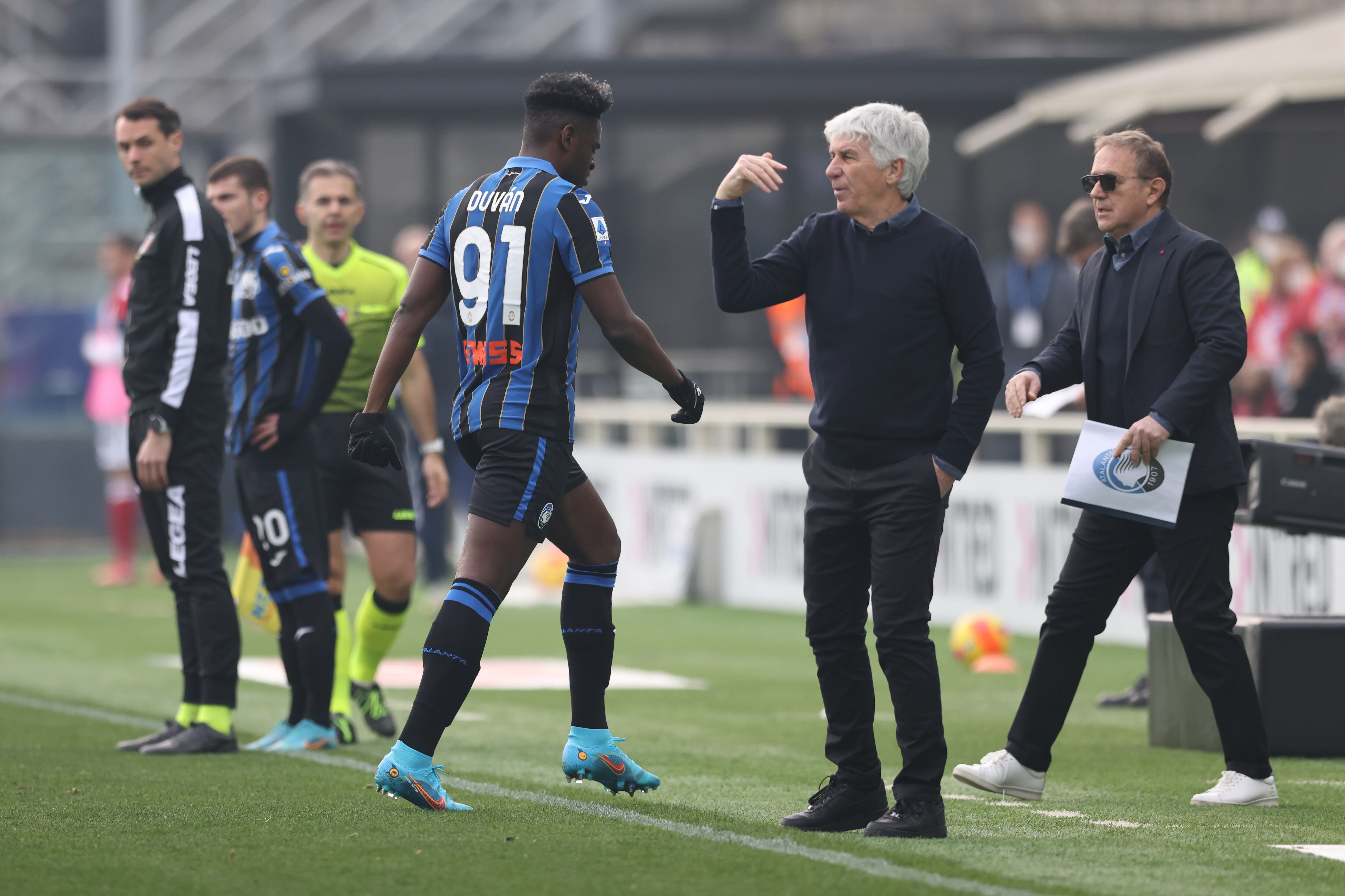 Duván Zapata salió sustituido sobre los últimos minutos.