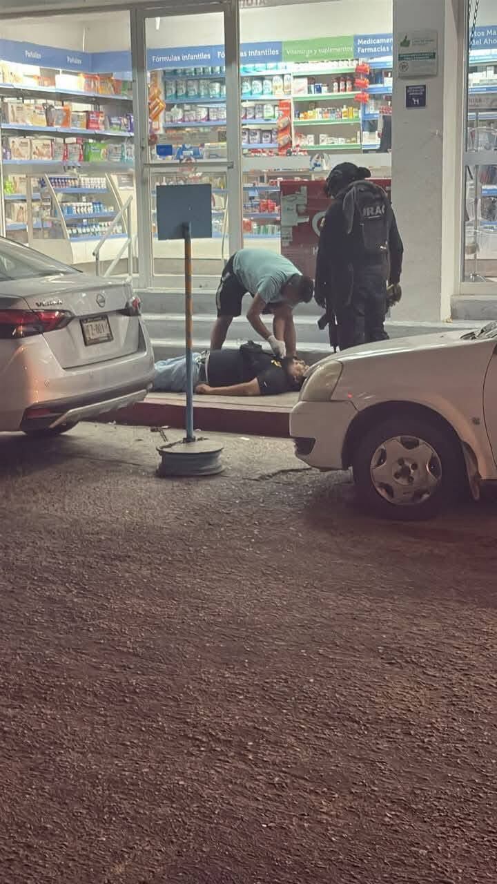 El joven mexicano habría recibido amenazas y un ataque previo a su muerte