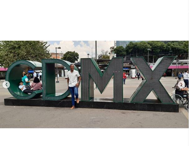 Jaime Hernández Terán vive actualmente en México