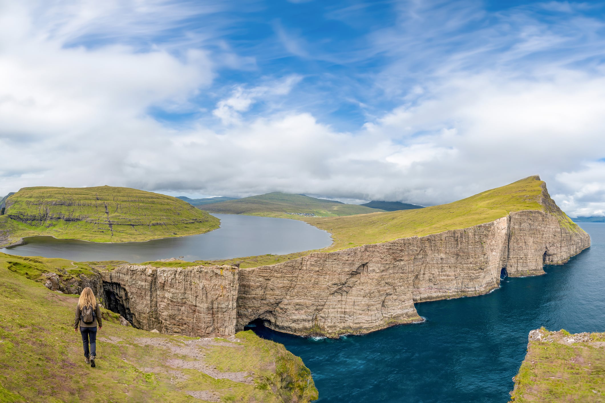 Hay una explicación detrás de por qué parece que existiera un lago en medio del océano Atlántico.