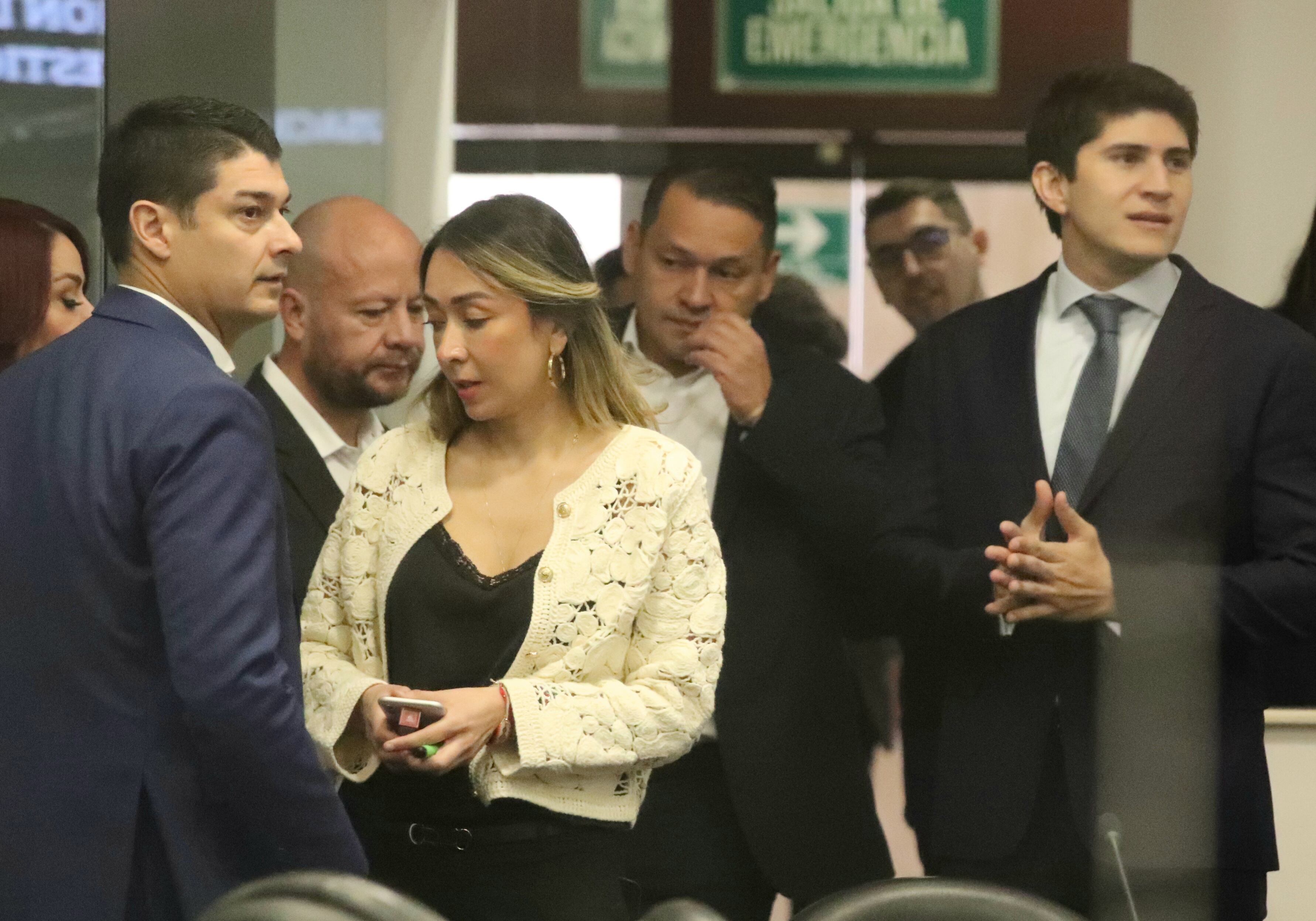 Comisión de Acusaciones de la Cámara de Representantes eligió al liberal Leonardo Gallego como nuevo presidente.  Katherine Miranda del partido Verde fue electa vicepresidenta