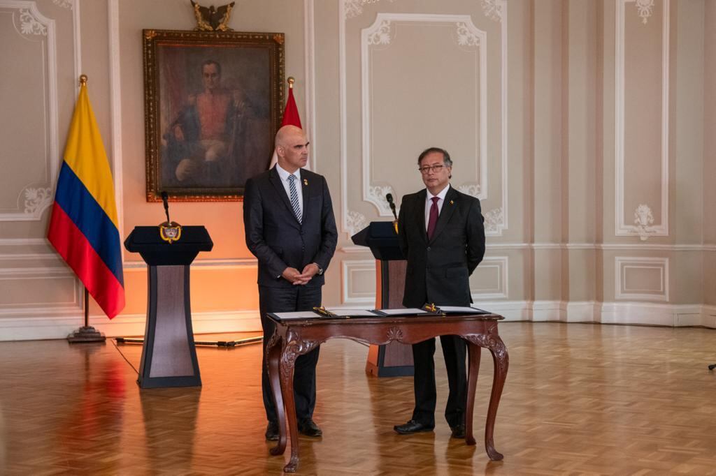 Presidente Gustavo Petro y el mandatario de la Confederación de Suiza, Alain Berset