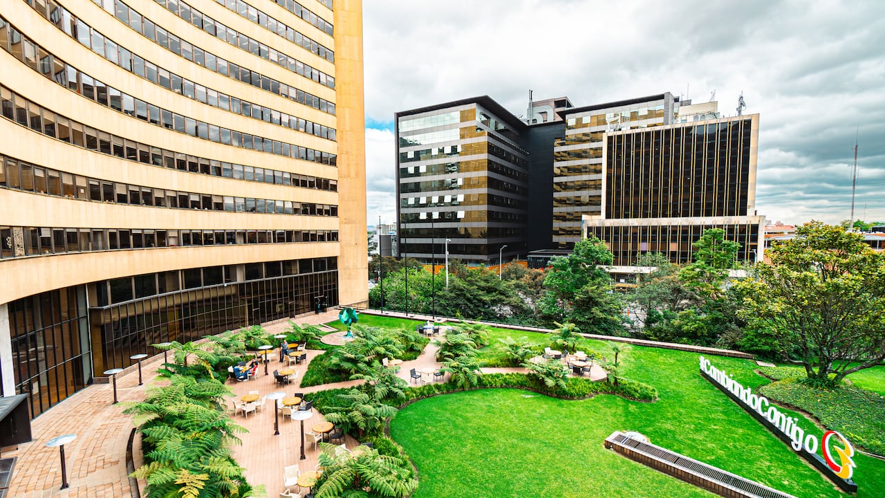 A junio de 2024, el Banco de Bogotá registró una cartera de más de $4 billones para fortalecer pilares como energías renovables, eficiencia energética, construcción e infraestructura sostenible, economía circular y agricultura sostenible.