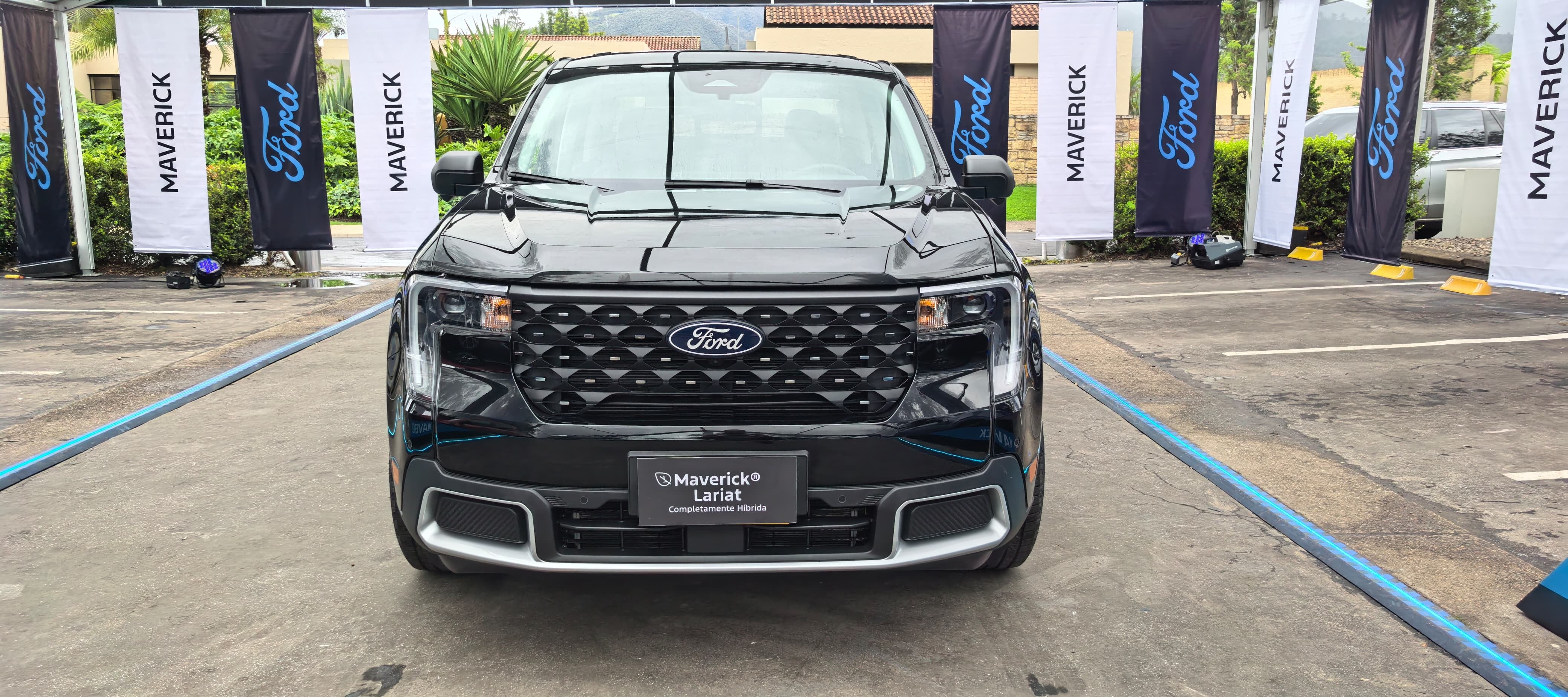 La nueva Ford Maverick llegó a Colombia en dos versiones. XLY y Lariat