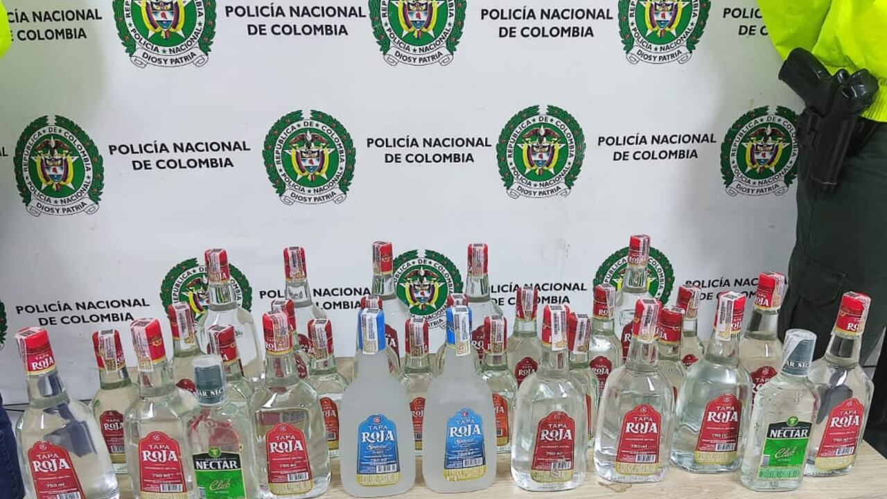 Las 34 botellas de licor están avaluadas en más de 1 millón de pesos.