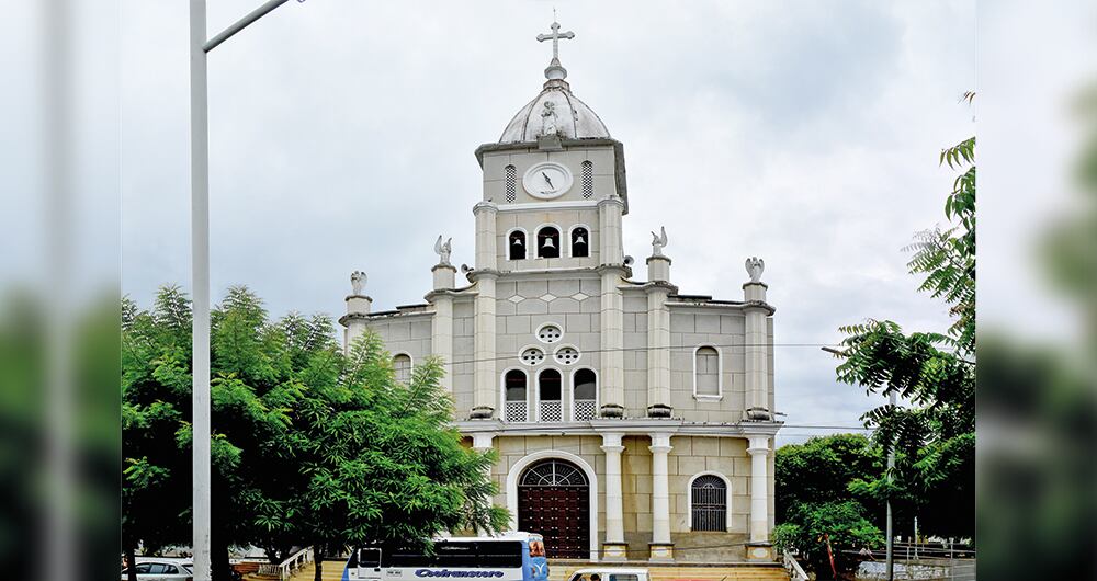 Las procesiones son de las principales celebraciones en este municipio. 