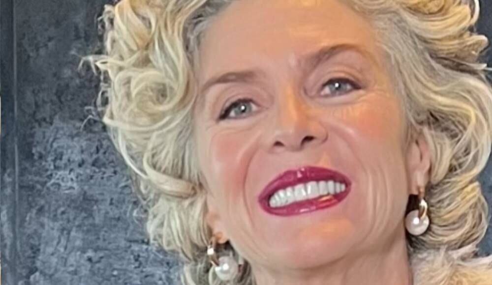 La actriz mostró el look que llevará en la producción.