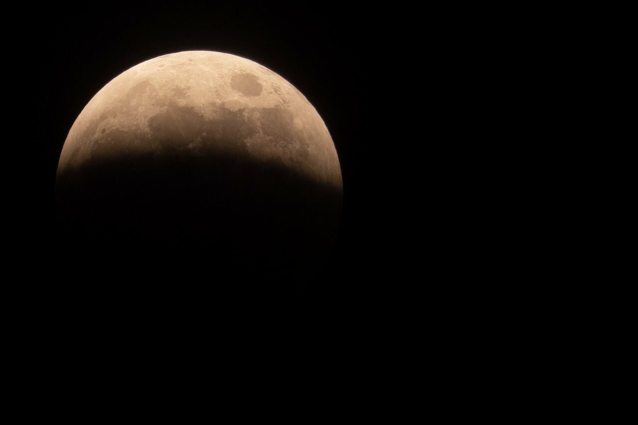 Eclipse lunar total de marzo de 2025