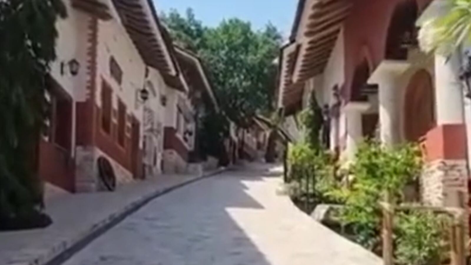 El Pueblo, donde puede poner al límite su lógica