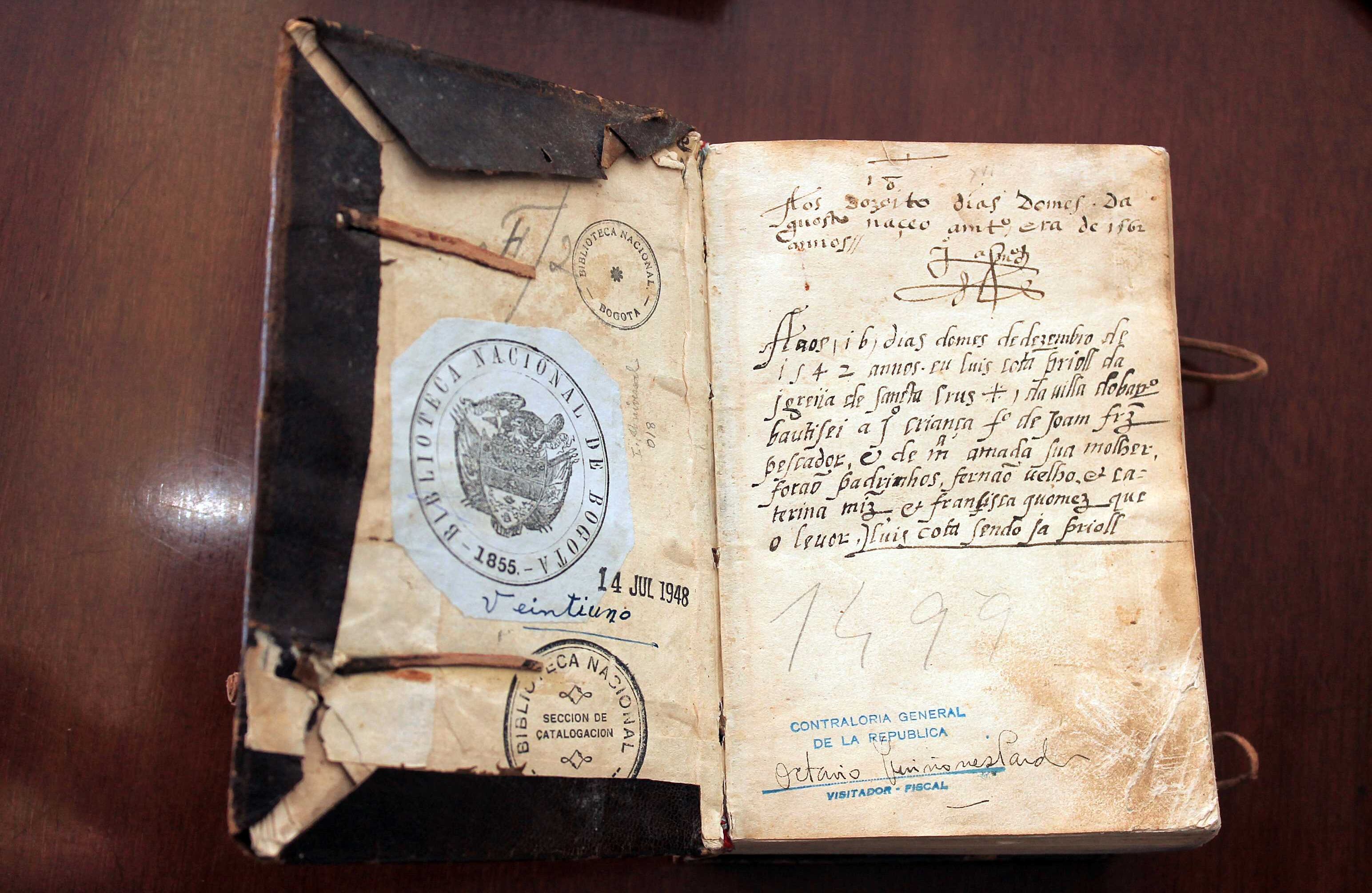 ‘Summa Rosella Casum’ (1498) de Salis Baptista. Foto: Álvaro Tavera.