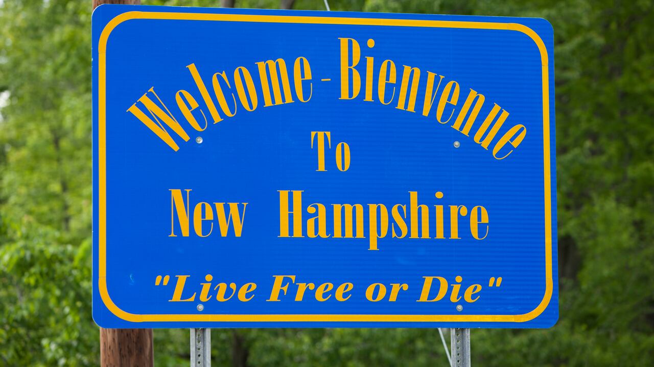 En New Hampshire, encuentran sin vida a una mujer y a sus dos hijos.