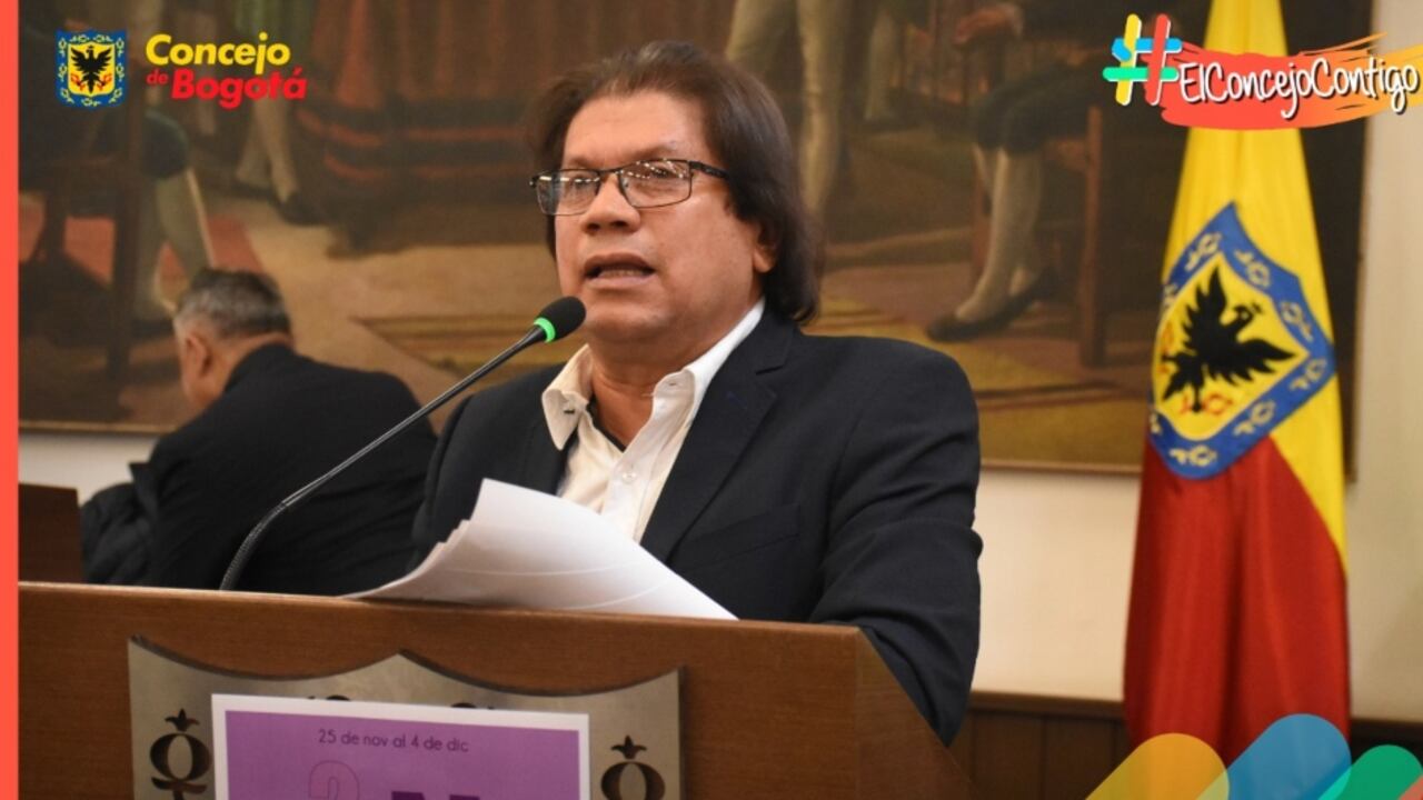 El concejal Venus Albeiro Silva del Partido Liberal fue elegido como presidente de la Comisión del Plan del Concejo de Bogotá.