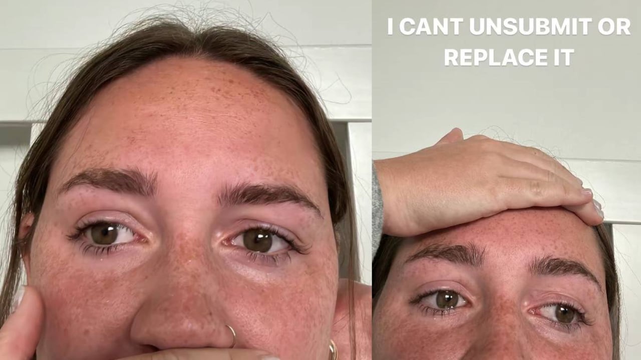 La mujer envió por error su hoja de vida con un error que la hizo llorar.