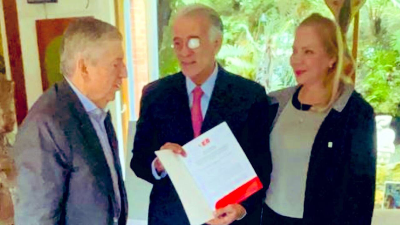 César Gaviria entregó aval a Eduardo Verano de la Rosa para aspirar a la Gobernación del Atlántico.