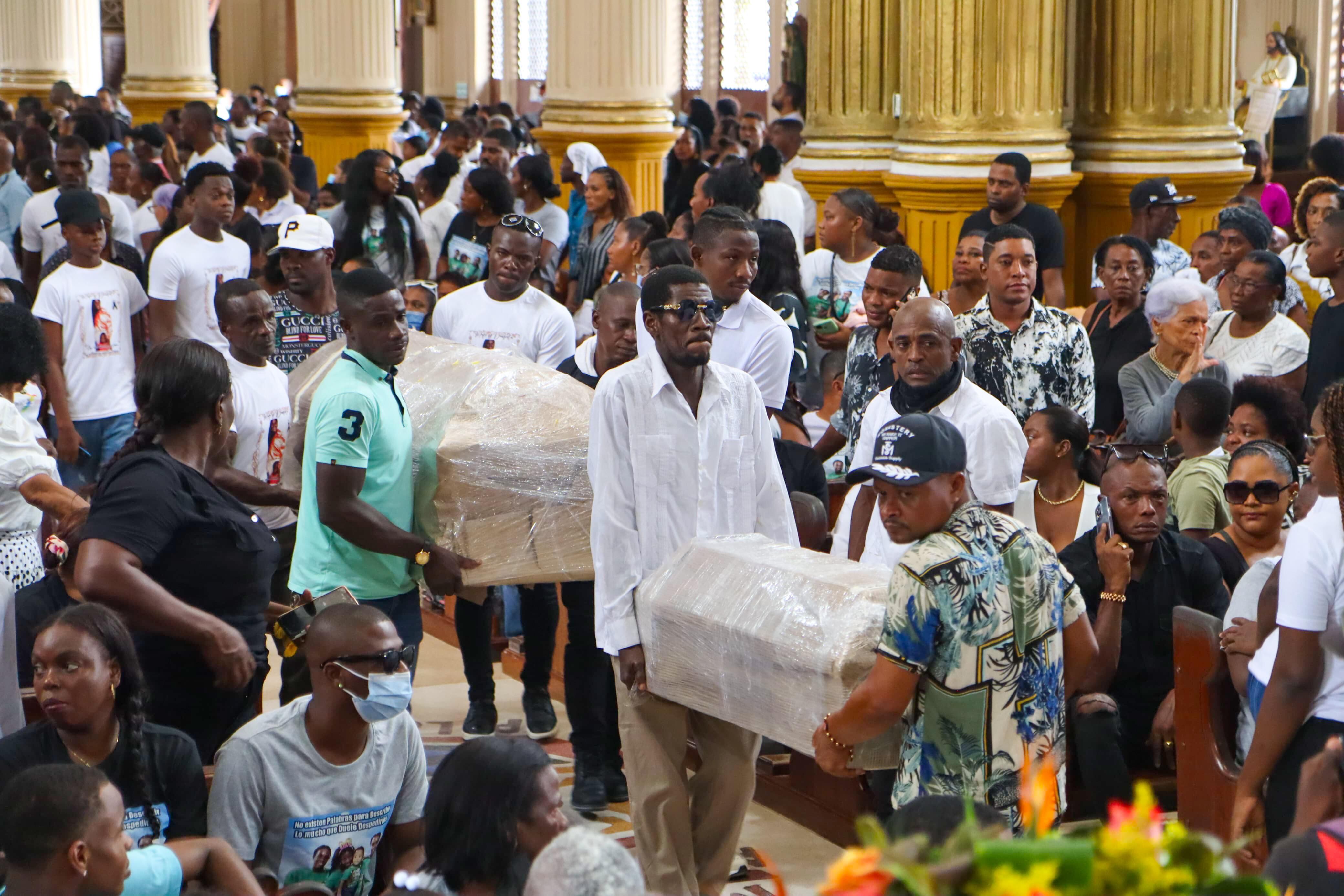 Han identificado 39 cadáveres tras la emergencia.