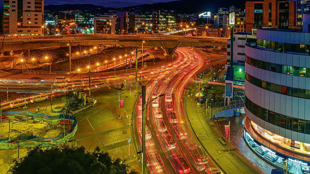 Por Colombia ruedan 850 tractocamiones y 2.849 buses que usan gas natural gracias a los beneficios del programa de chatarrización.