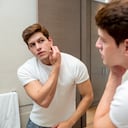 Es importante prestarle atención a estos síntomas que aparecen en el rostro.