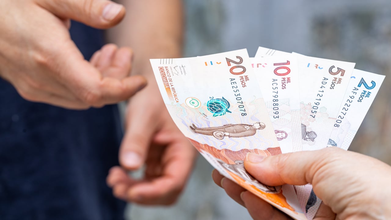 Millones de trabajadores continúan dependiendo de servicios asociados a las cajas.
