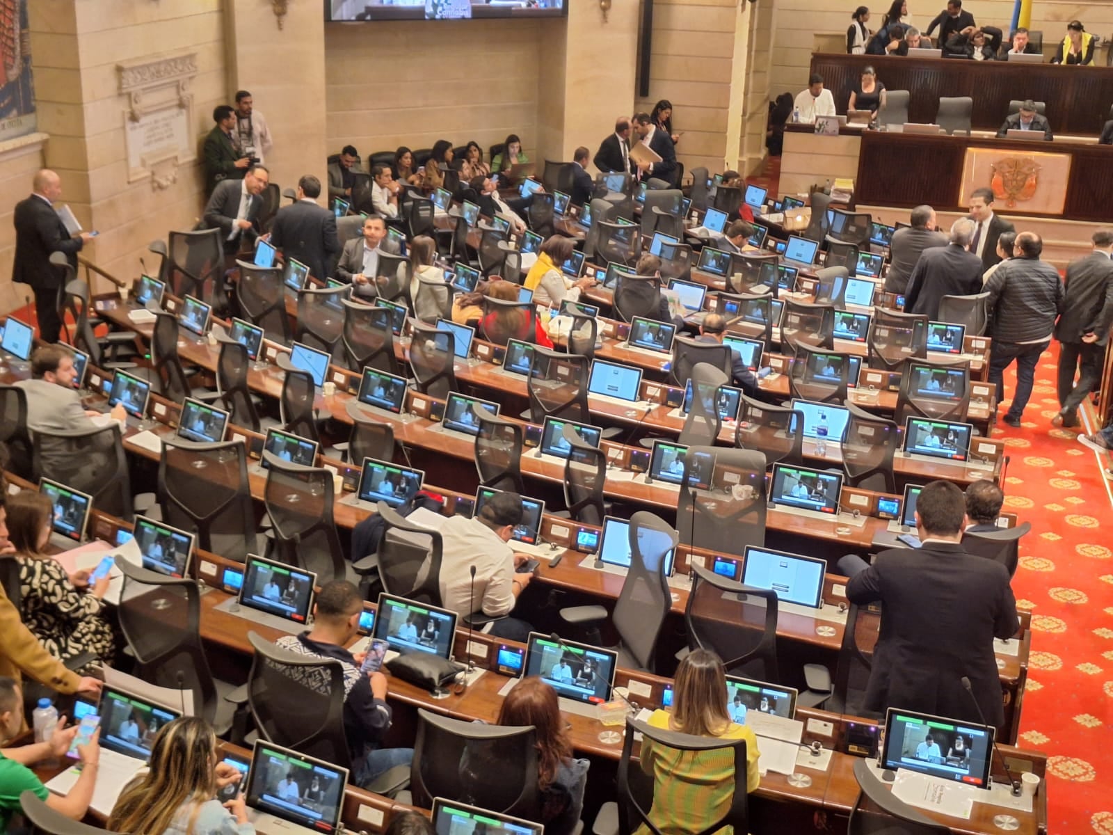 Así luce la Cámara de Representantes al comienzo del estudio de la reforma a la salud.