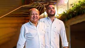 Sebastián Ortega junto a su padre William Ortega