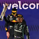El piloto de Mercedes Lewis Hamilton, de Gran Bretaña, celebra tras ganar el Gran Premio de Fórmula 1 de Arabia Saudita