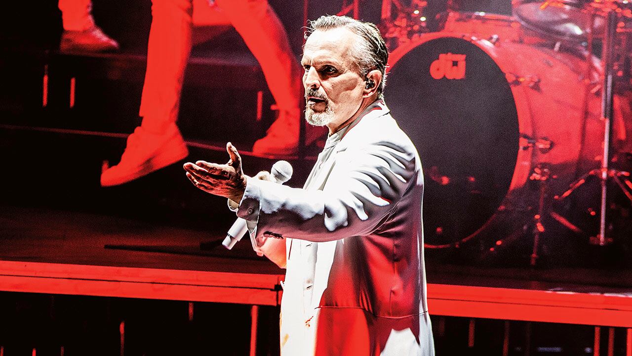 Miguel Bosé