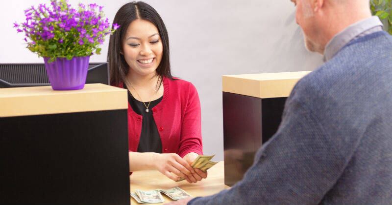 Hay varias opciones para cajeros.