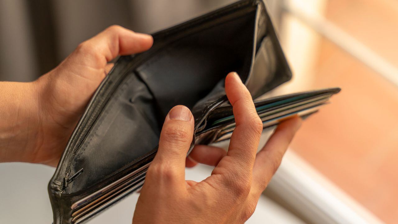 Truco con la billetera.