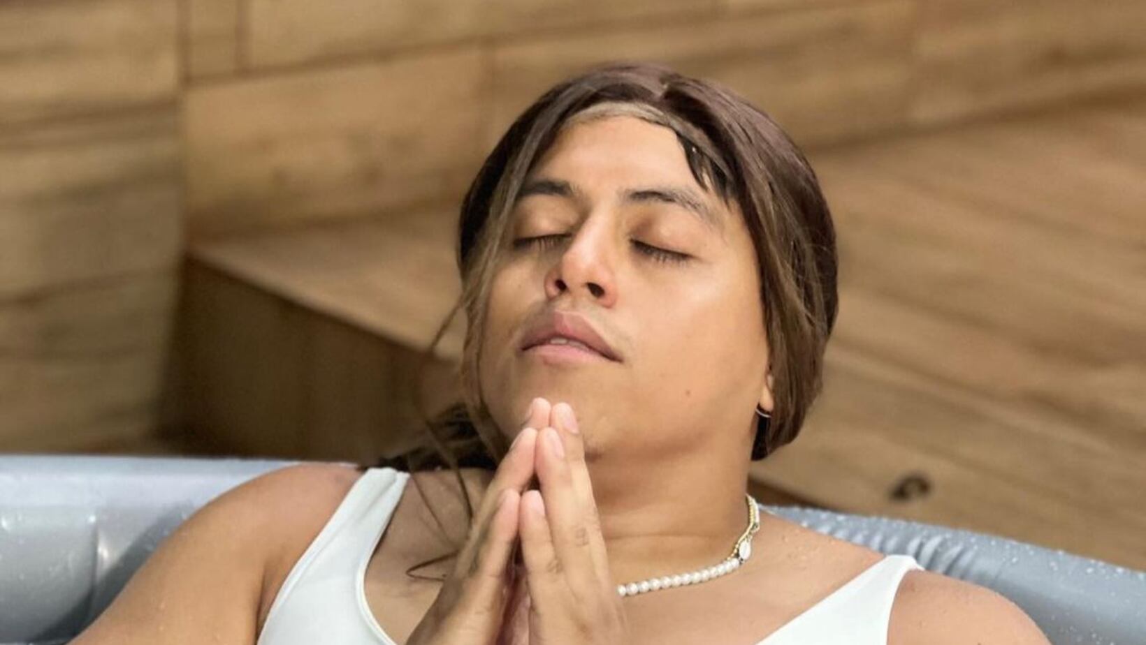 "Por qué no sales del clóset", le preguntan al 'Mindo' y su reacción se robó el show