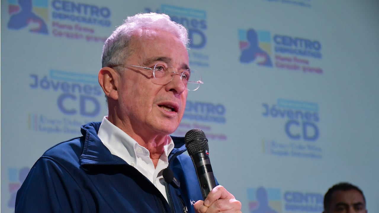 Álvaro Uribe Velez