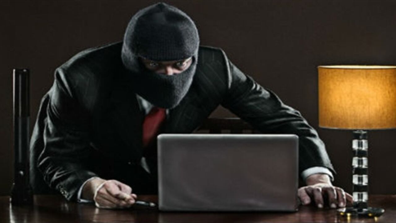 Estas son las razones por las que debe tener varias claves de acceso a sus perfiles en internet.