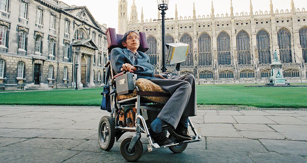 El profesor Stephen Hawking en la Universidad de Cambridge. 