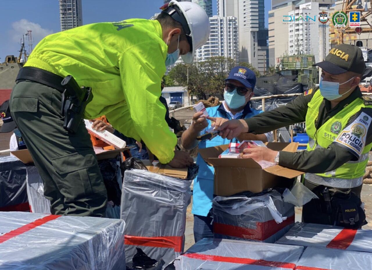 Fiscalía adelanta más de 400 investigaciones por evasión de impuestos y contrabando