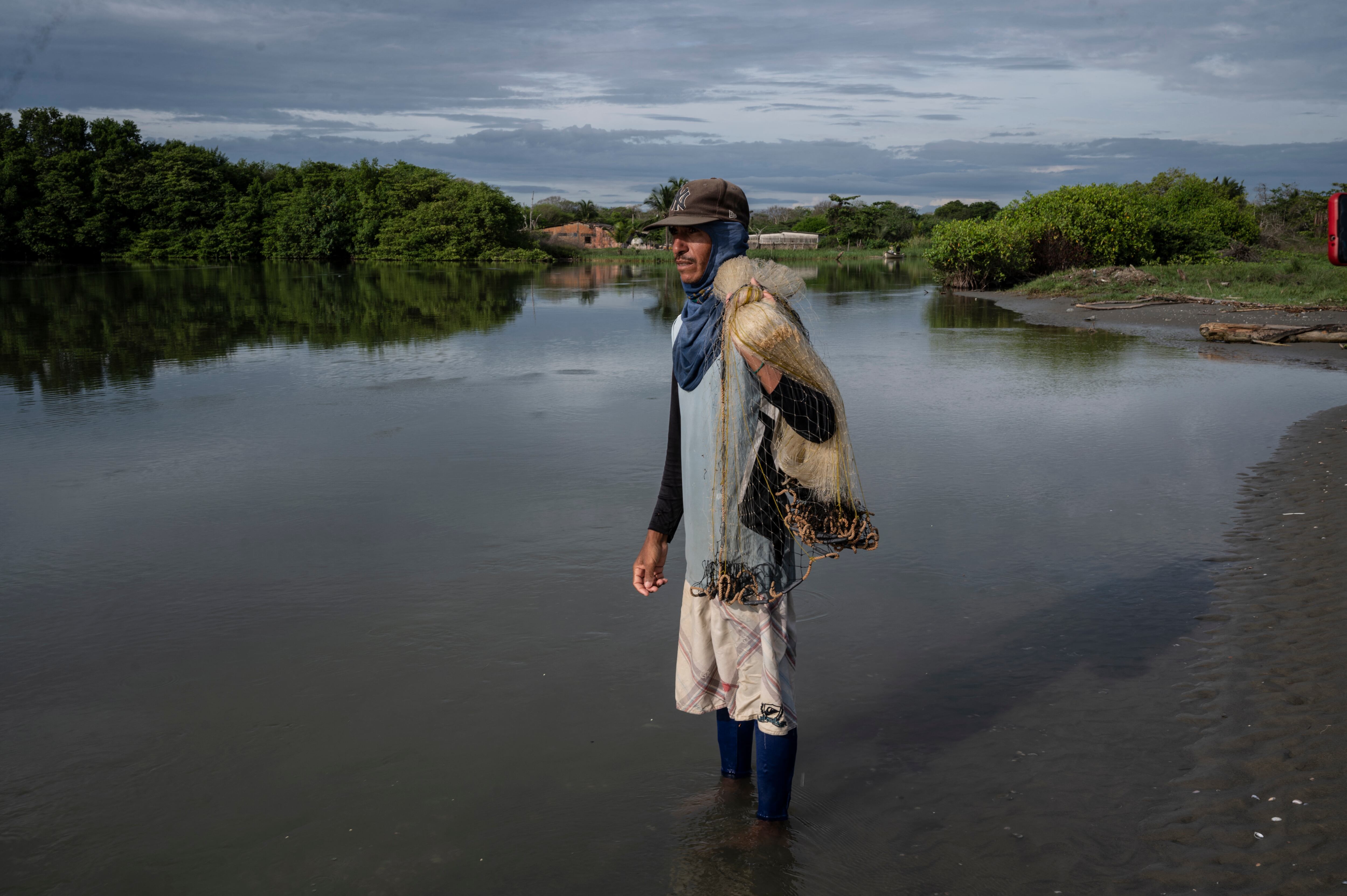 Playa contaminada Venezuela