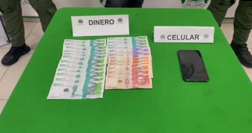 La víctima debía entregar dinero para recuperar la motocicleta que le fue hurtada.