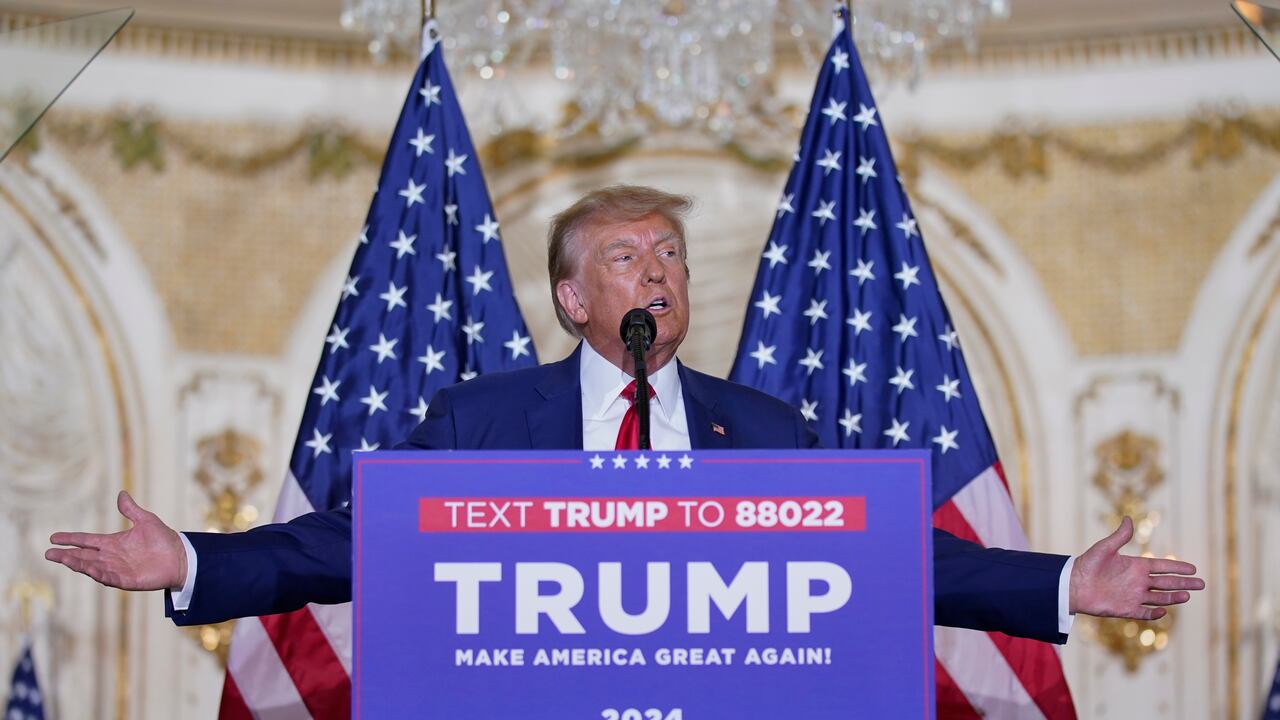 Donald Trump habló desde su mansión en Florida, tras su acusación en Nueva York en el caso de presunto soborno a Stormy Daniels.