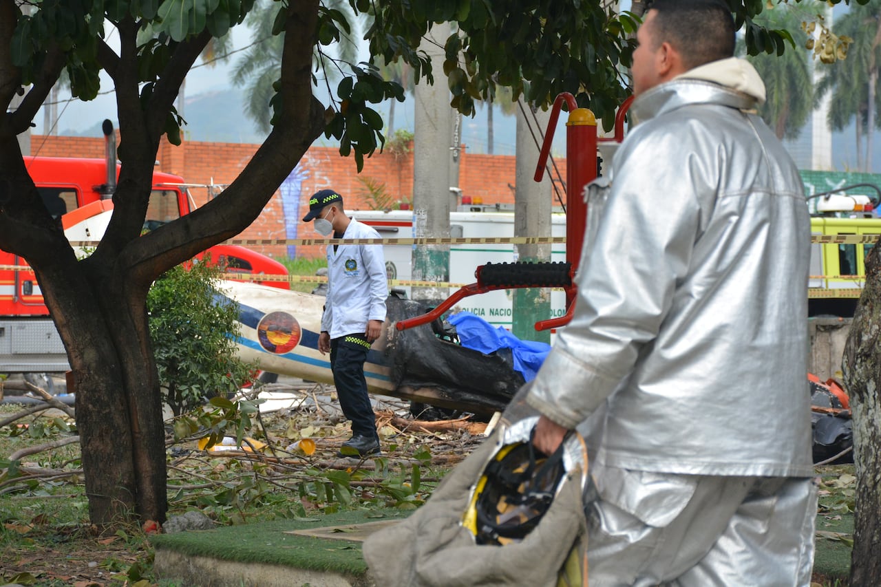 Una avioneta con dos ocupantes se accidedentó en Cali el 3 de octubre del 2023.