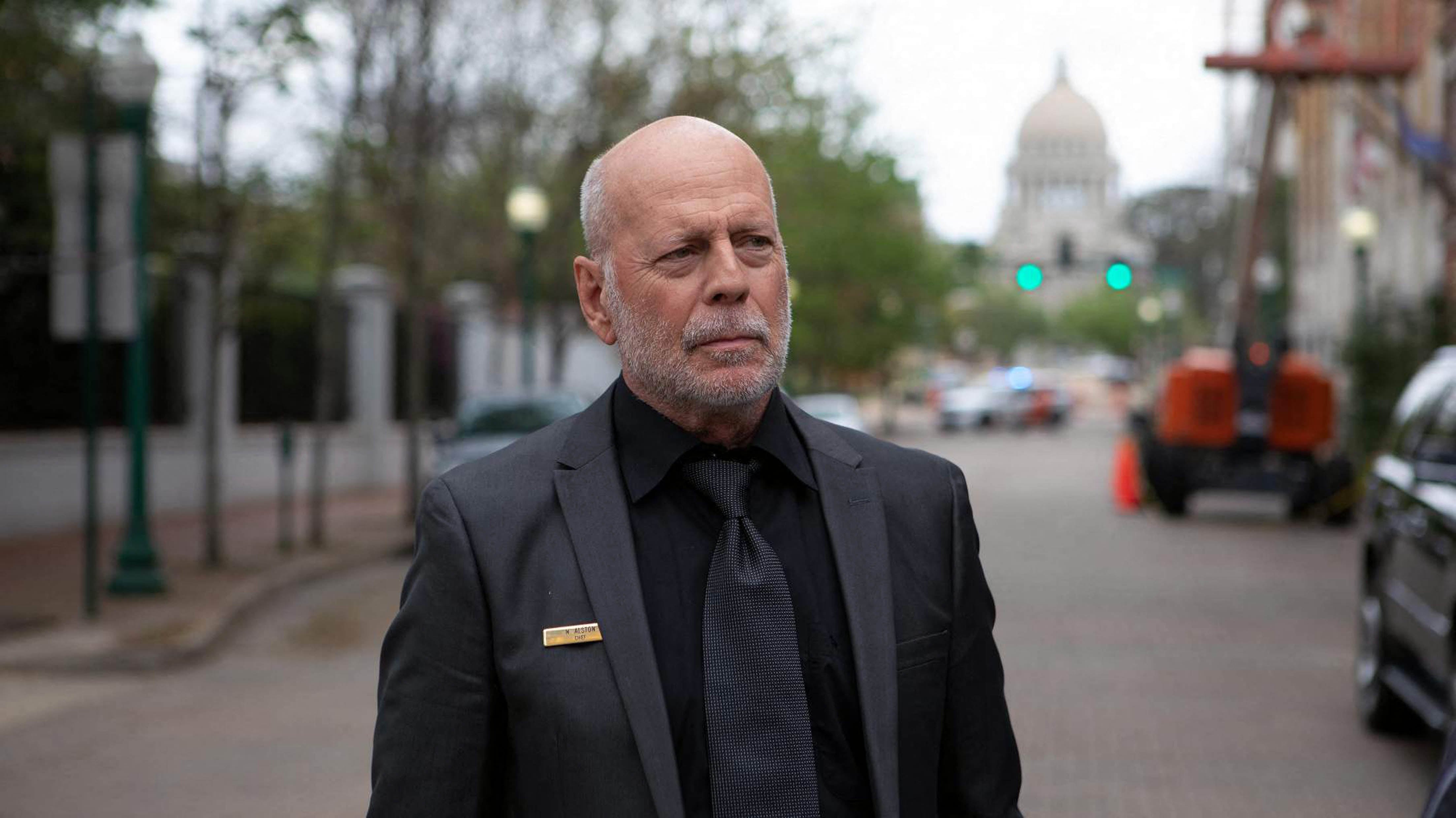 Familia de Bruce Willis donará su cerebro para apoyar estudios sobre la demencia