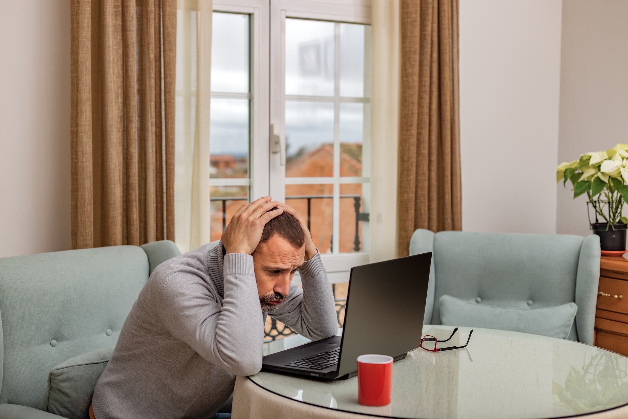 ¿Tu portátil se apaga sin razón? Aquí tienes las soluciones para solucionarlo