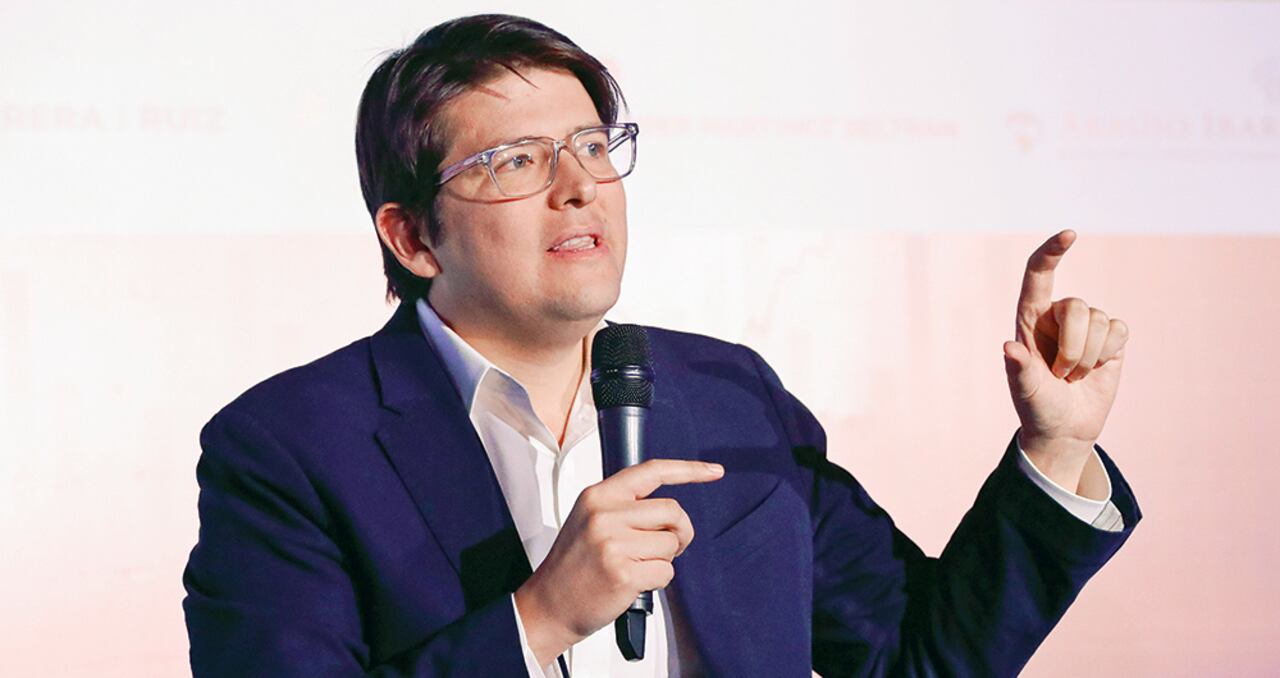 Miguel UribeSenador