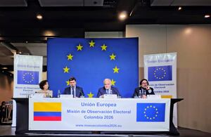 Cristina Alves, Nicolás González Casares, jefe de la delegación del Parlamento Europeo, Esteban González Ponce, jefe de la Misión y José Antonio de Gabriel, jefe adjunto de la Misión de Observación.