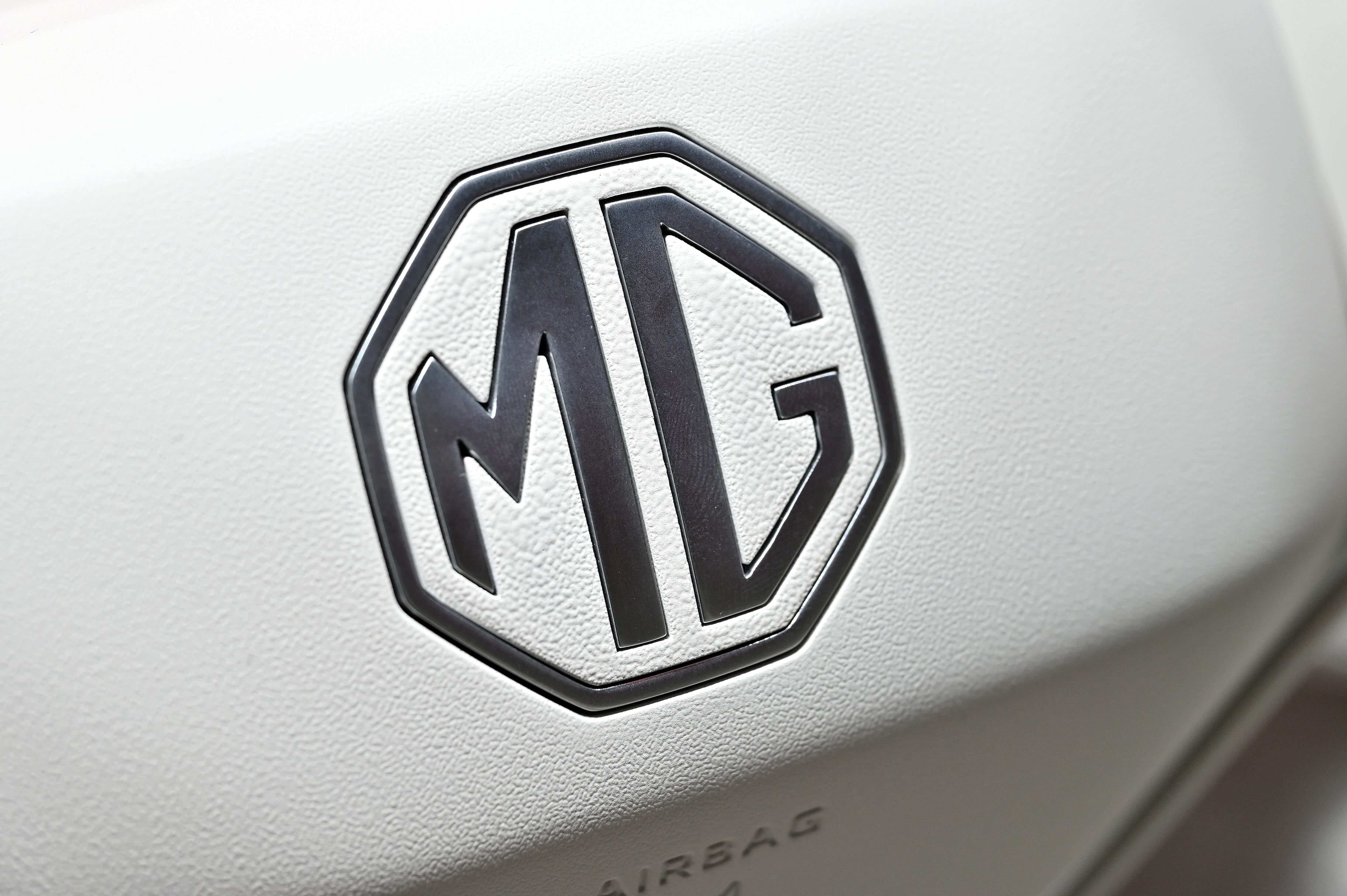 El nuevo MG 3Hybrid plus fue presentado en Colombia.