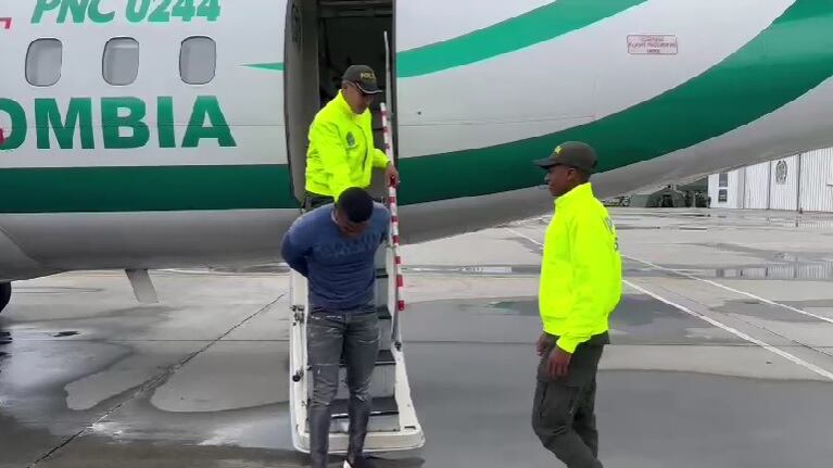 Fue capturado en Cali presunto narcotraficante cuando salía de una escuela de aviación donde adelantaba curso de piloto comercial.