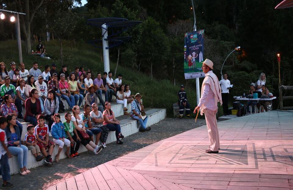 El festival nació en el 2000 con la corporación Viva Palabra.